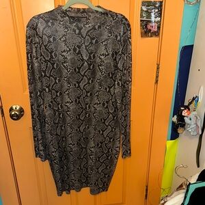 Reptile Patterned Long Sleeve Top